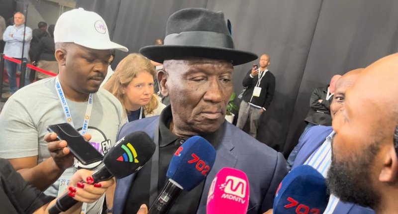 Sowat 50 mense aangekeer vir verkiesingsmisdade – Cele | News Article