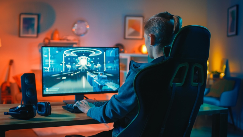 Weird Wide Web - Man struck by lightning while gaming | News Article