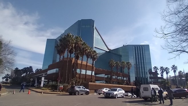 Mangaung Metro Council sitting following drama - Vimarsana News