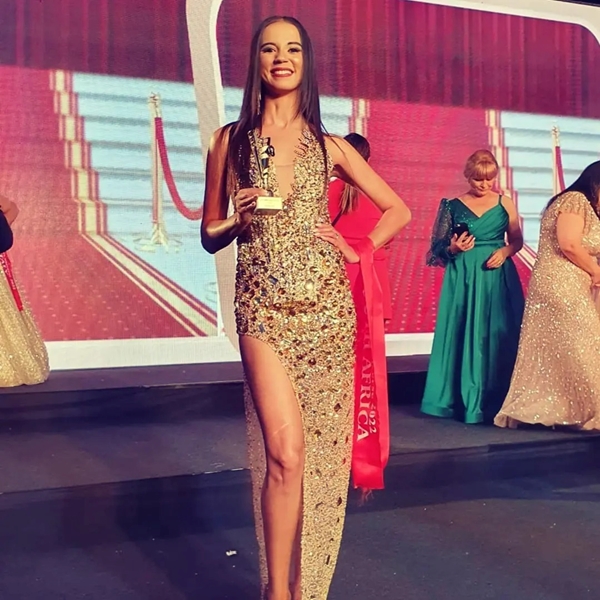Bloemfontein lawyer wins special prize at Mrs Universe crowning | News Article