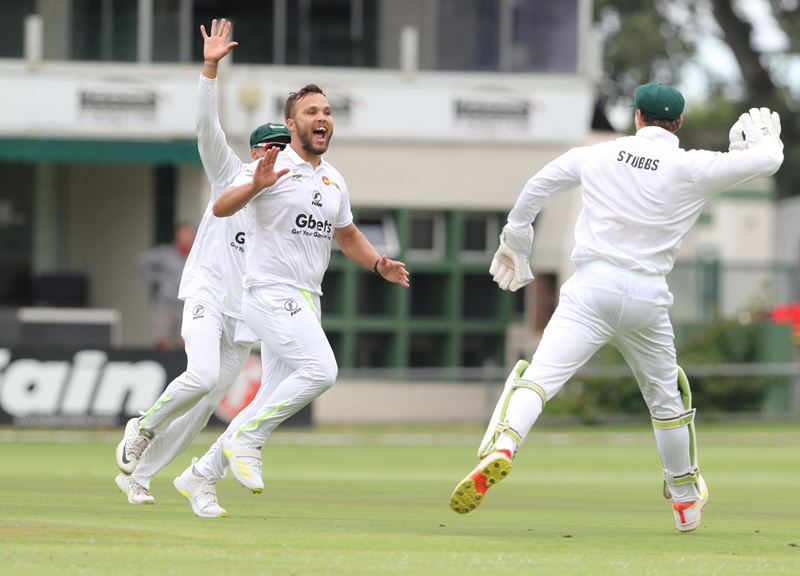 Wins for Dolphins, Warriors and Heat | News Article