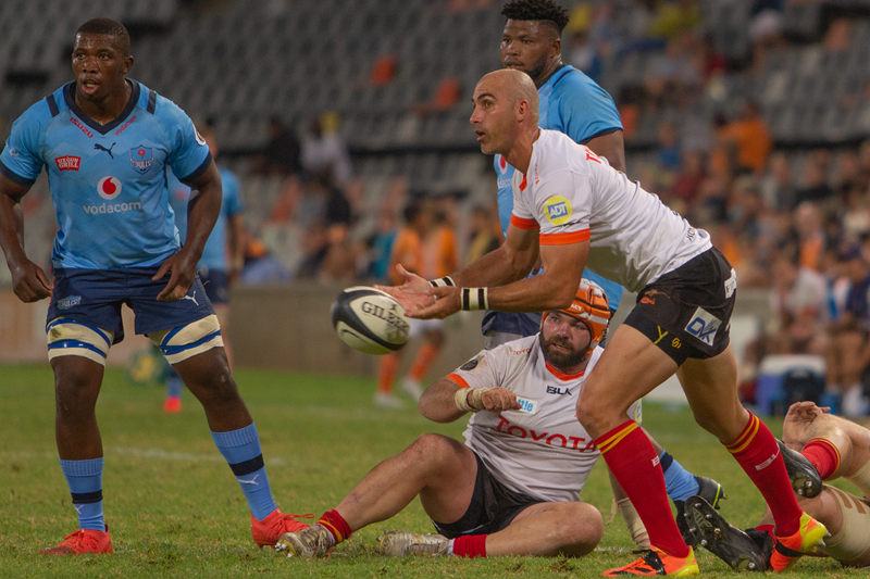 Pienaar back for big semi-final | News Article