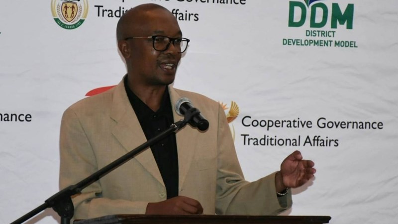 Deputy minister zooms in on challenges facing Free State municipalities  | News Article