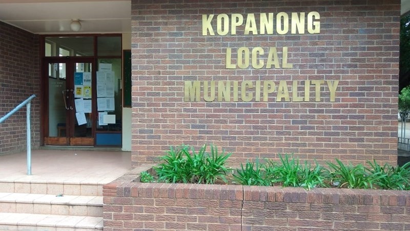Government tighten grip at ailing Kopanong Municipality Government tighten grip at ailing Kopanong Municipality | News Article