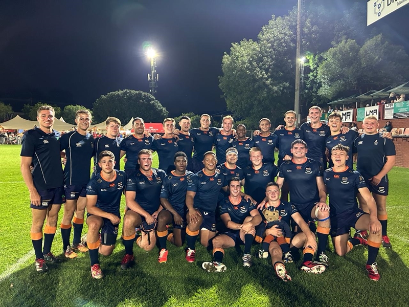 Stellenbosch: Titaniese stryd wag op Grey Kollege en Paul Roos Gimnasium | News Article