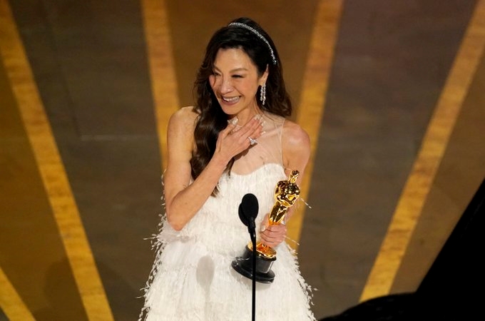 Michelle, Brendan win at Oscars | News Article