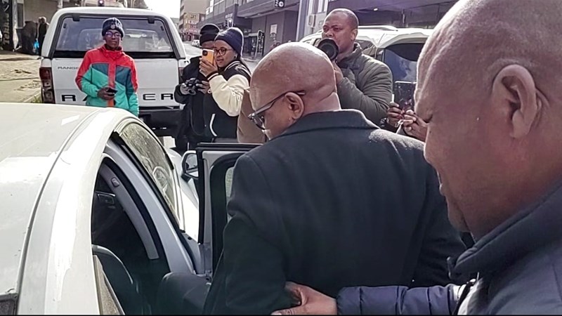 Minister slams betrayal of public trust following major UIF fraud bust | News Article