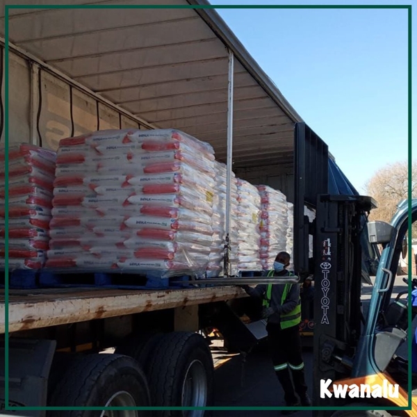 Farmers aid citizens in need despite impact of unrest | News Article