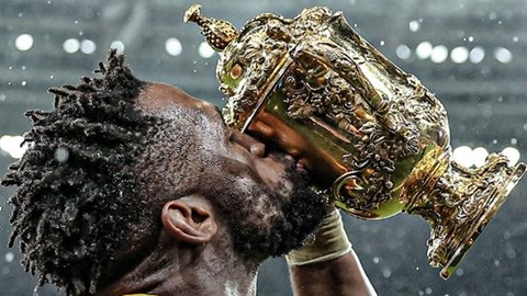 Siya Kolisi een van ‘Time’ se 100 invloedrykste mense Siya Kolisi een van ‘Time’ se 100 invloedrykste mense | News Article