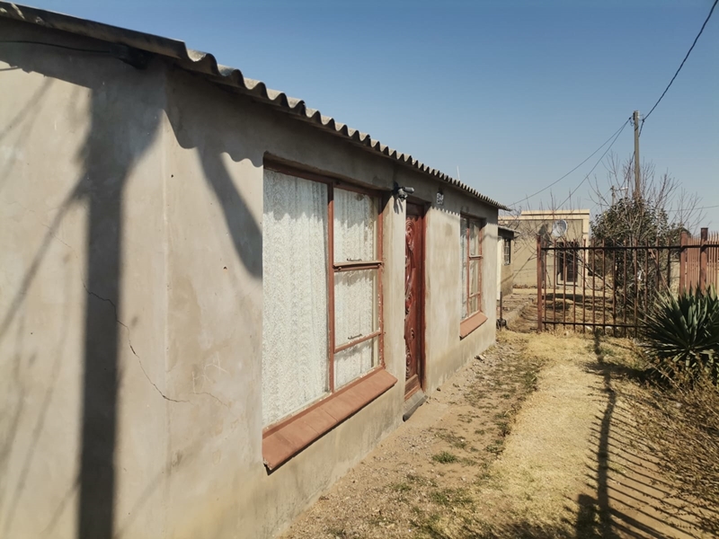 Eskom, municipality allegedly trying to force FS residents to move  | News Article
