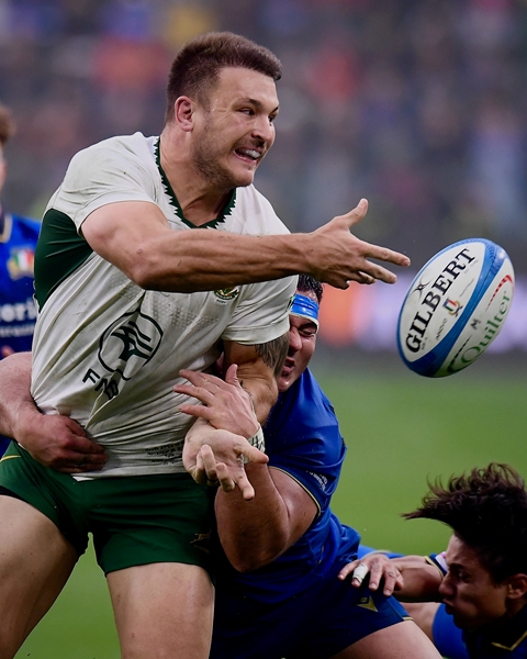 Springboks victorious against Italy despite another red card | News Article