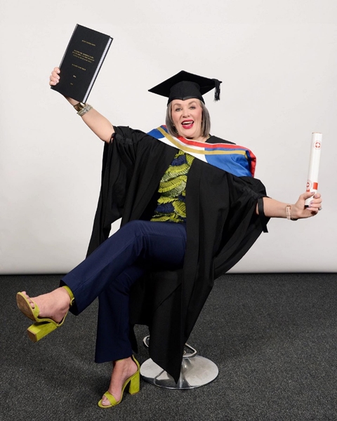 Award-winning business woman receives MBA at 70 | News Article