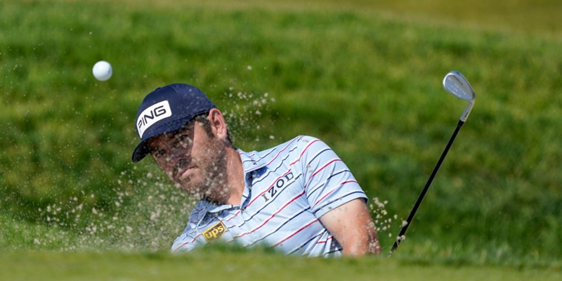 Oosthuizen climbs back into the top ten | News Article