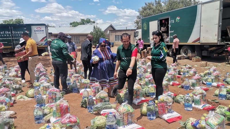 Gift of the Givers donates food to Jagersfontein victims - VIDEO | News Article