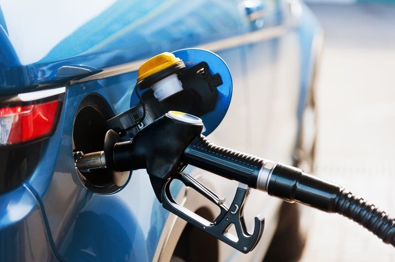 South Africans 'could soon pay between R25 and R27 for a litre petrol' - Vimarsana News