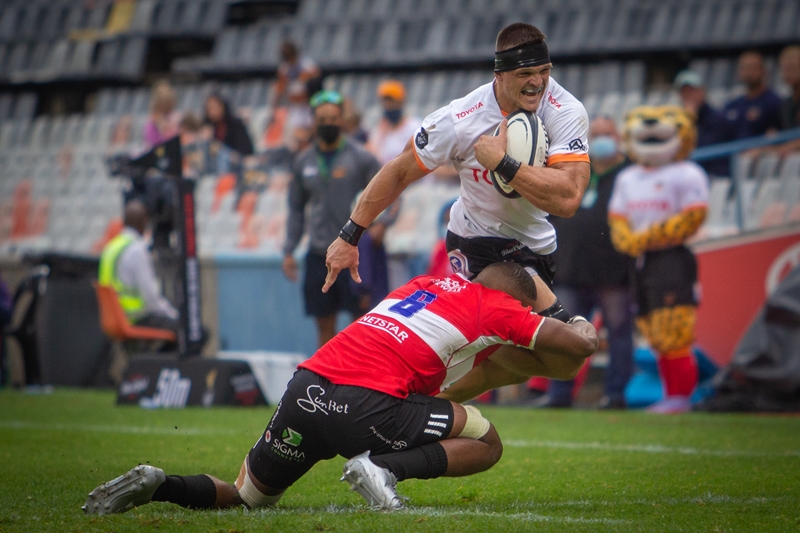Hard-grafting Van der Merwe close to a return | News Article