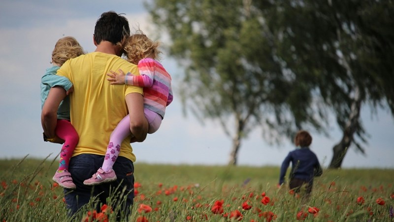 Sentraal-Suid-Afrika vier Vadersdag – kinders stuur warm, liefdevolle boodskappe | News Article