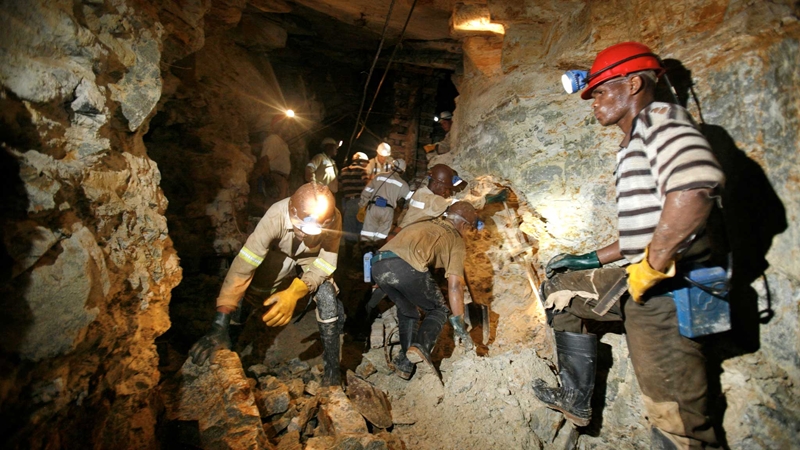 Trust betaal R1 miljard aan mynwerkers met tuberkulose, silikose | News Article