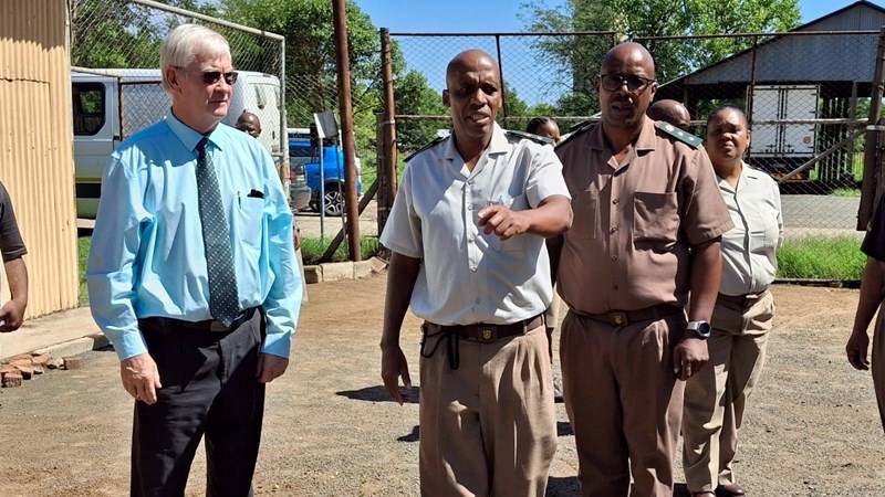 Minister unhappy after unannounced visit at Grootvlei prison | News Article