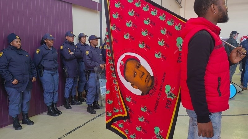 Case of attempted bribery opened against Fezile Dabi municipal official Case of attempted bribery opened against Fezile Dabi municipal official | News Article
