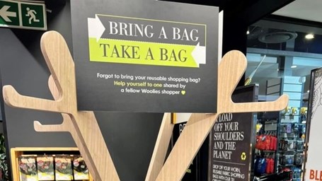 Geen plastieksakke meer by Woolies nie Geen plastieksakke meer by Woolies nie | News Article