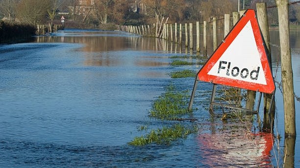 Dringende optrede geëis ná oorstroming op Jan Kempdorp Dringende optrede geëis ná oorstroming op Jan Kempdorp | News Article