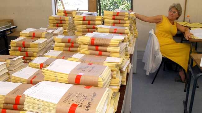 Hundreds of NW teachers threaten to boycott marking #MatricExams | News Article