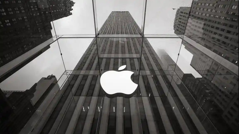 French court fines Apple over 'abuse of developers' | News Article