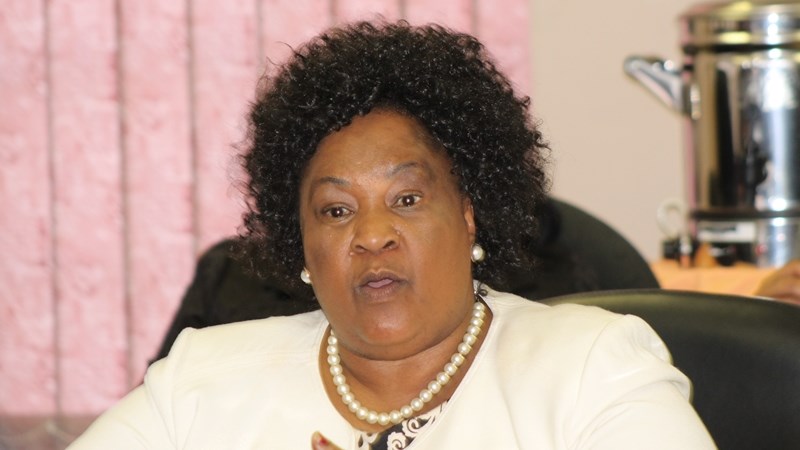 Premier Ntombela reageer op moorde buite Kestell | News Article