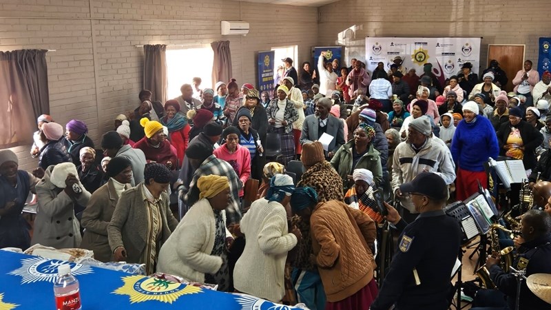 Northern Cape police honour Mandela’s legacy by serving communities | News Article
