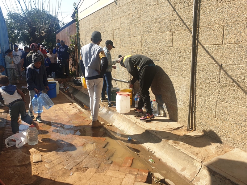 Mangaung residents frustrated by lack of water | News Article
