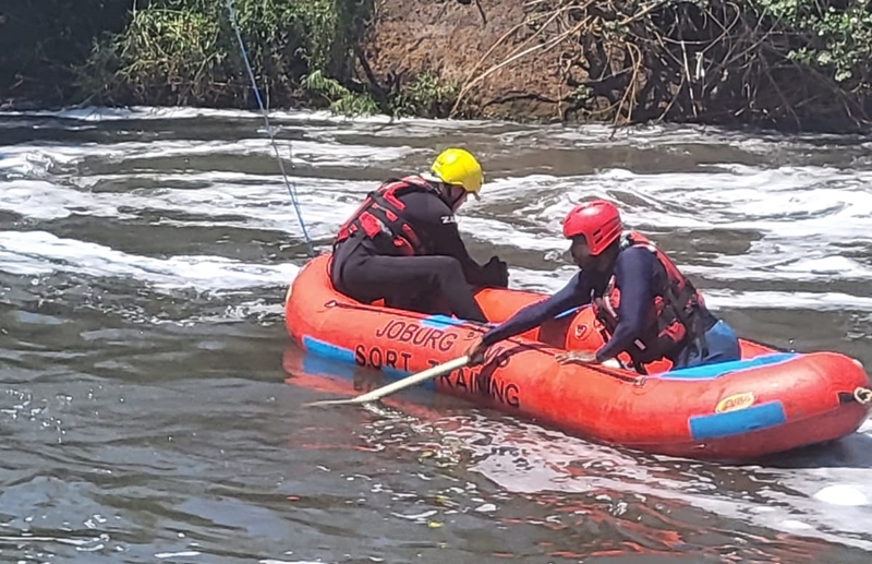 Vaaldriehoek: Vrou se liggaam in rivier gevind | News Article