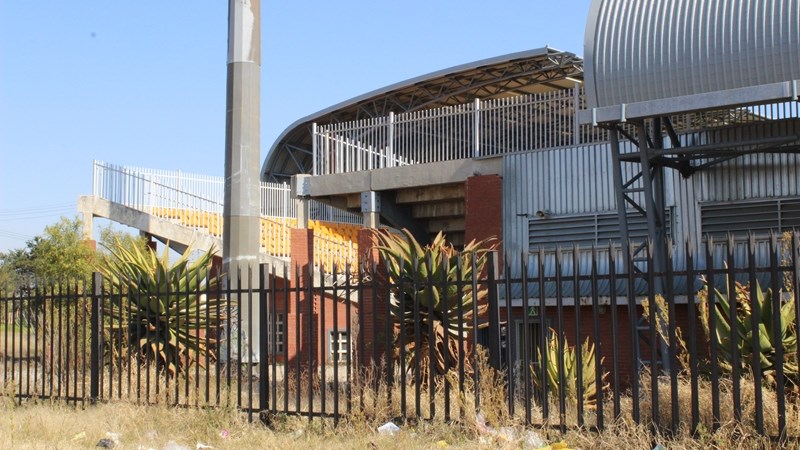 #EXCLUSIVE: Fezile Dabi Stadium - Free State’s expensive white elephant | News Article