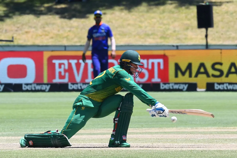 Proteas draw first blood in Paarl | News Article
