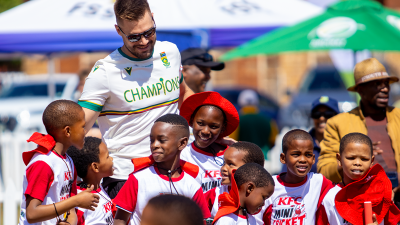 Proteas heroes thrill youngsters in Central South Africa Proteas heroes thrill youngsters in Central South Africa | News Article