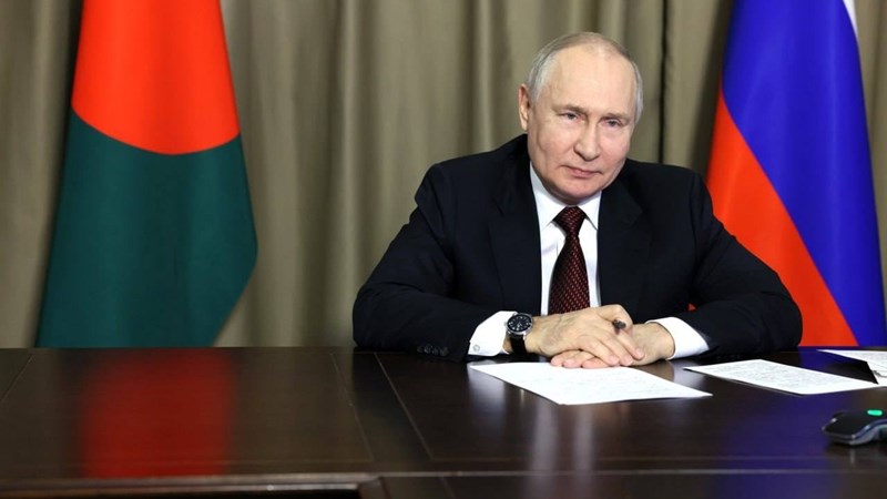 Oekraïne beheer groot Russiese grondgebied terwyl derduisende vlug Oekraïne beheer groot Russiese grondgebied terwyl derduisende vlug | News Article