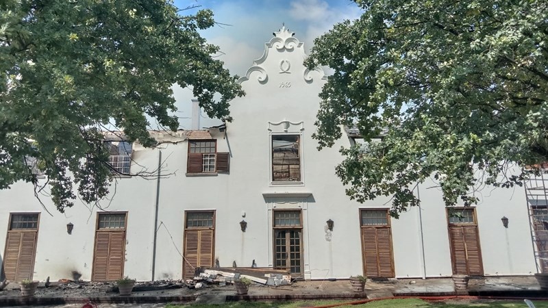 No one injured in fire at Free State Premier’s house | News Article