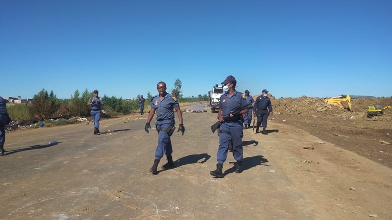 Bloemfontein informal settlement brings traffic to a standstill - VIDEO  | News Article