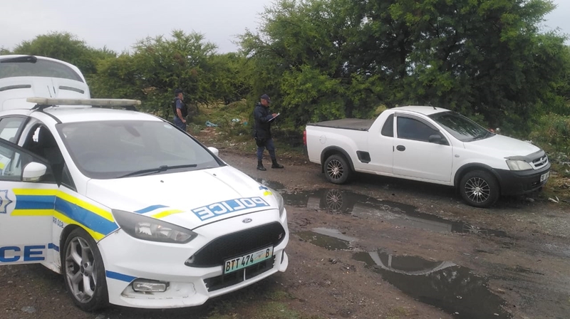 Goudveldse sakevrou aangeval, beroof | News Article