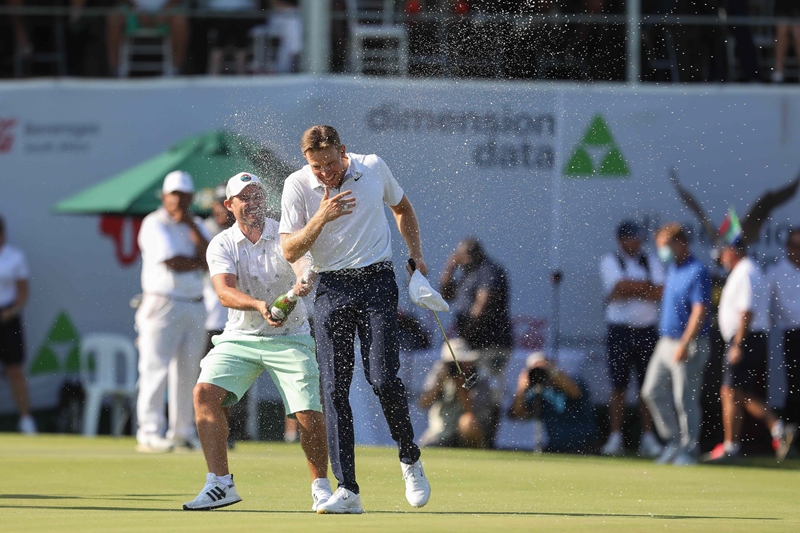 Knappe claims emotional win in Dimension Data Pro-Am | News Article
