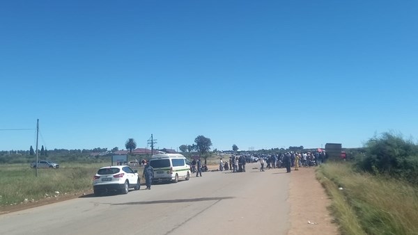 Ottosdal shutdown protest over R507 project continues – VIDEO | News Article