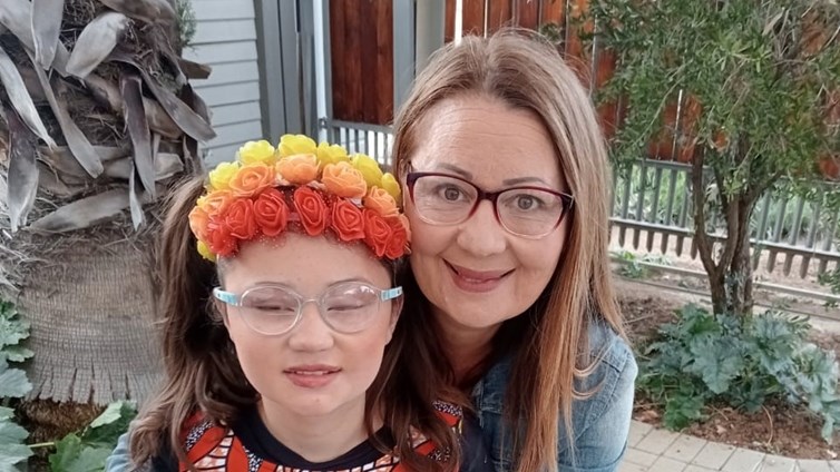 Ma van Bloemfontein se reis met outisme, geloof en liefde | News Article