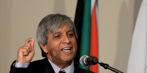 Wits students chase away VC Adam Habib from peace meeting Wits students chase away VC Adam Habib from peace meeting | News Article