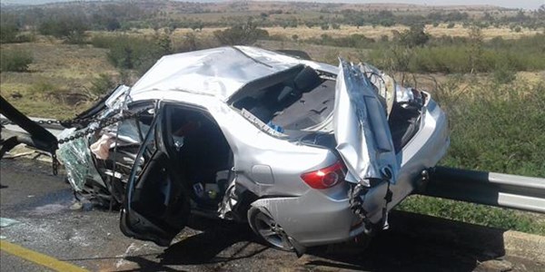 Woman killed on the R500, Fochville | News Article
