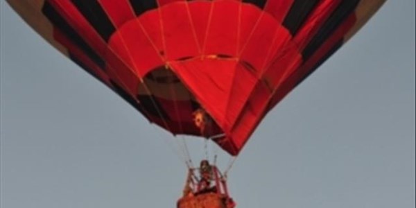Vrou sterf ná lugballon-ongeluk | News Article