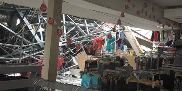 5 injured as mall roof collapses in Krugersdorp during hailstorm 5 injured as mall roof collapses in Krugersdorp during hailstorm | News Article