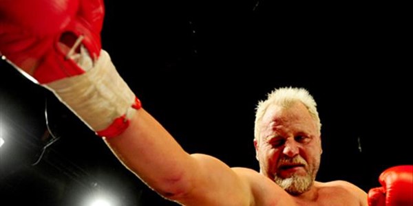 Today, 21 years ago, Francois Botha won IBF heavy weight title | News Article