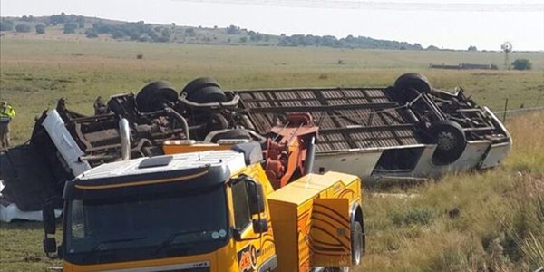 Condolences pour in following ANC supporters' horror bus crash Condolences pour in following ANC supporters' horror bus crash | News Article