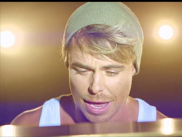 Bobby Van Jaarsveld on The Afternoon Delight. | News Article