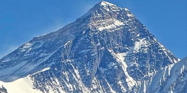 SA-born woman dies on Mount Everest | News Article